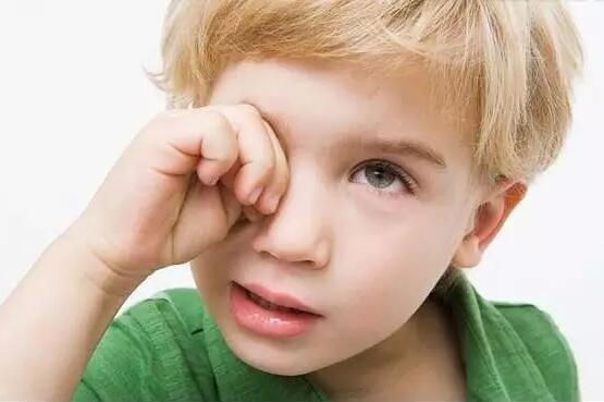 蘭州眼科專家：眼睛發(fā)癢的真相你知道嗎？